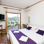 Apartments Petra